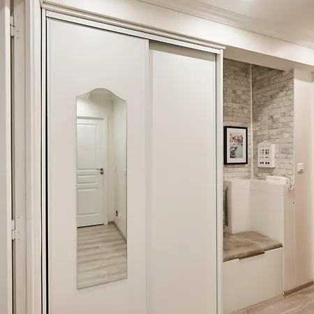 Moderne 2/3 Pieces Pres Du Port *