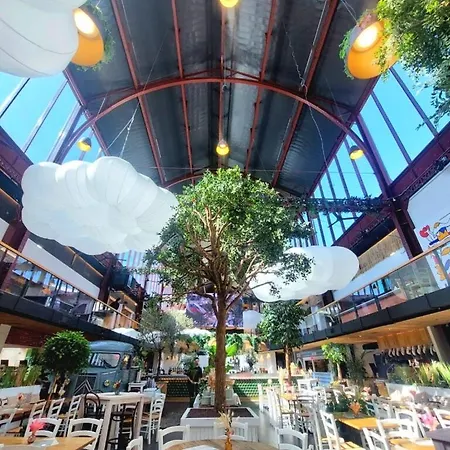 Moderne 2/3 Pieces Pres Du Port *